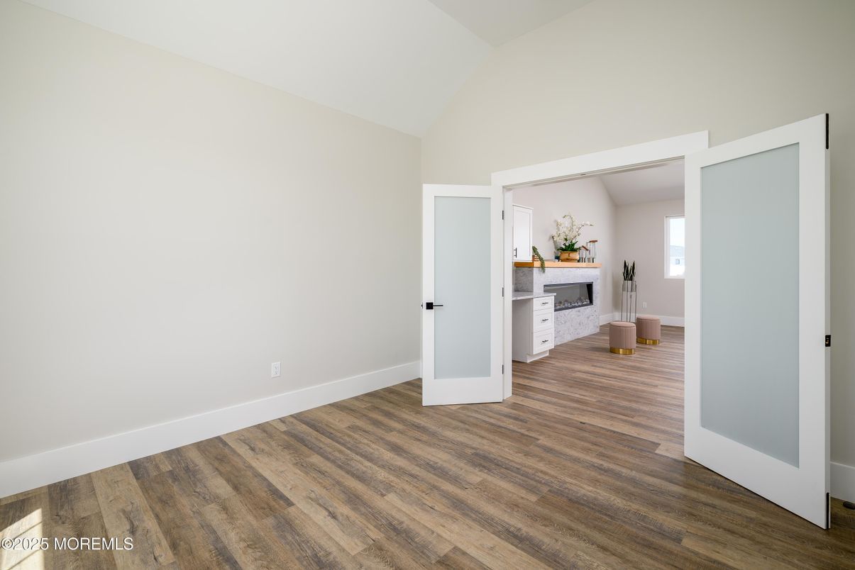 Empty room, Fireplace, Interior, Wood Texture Flooring
