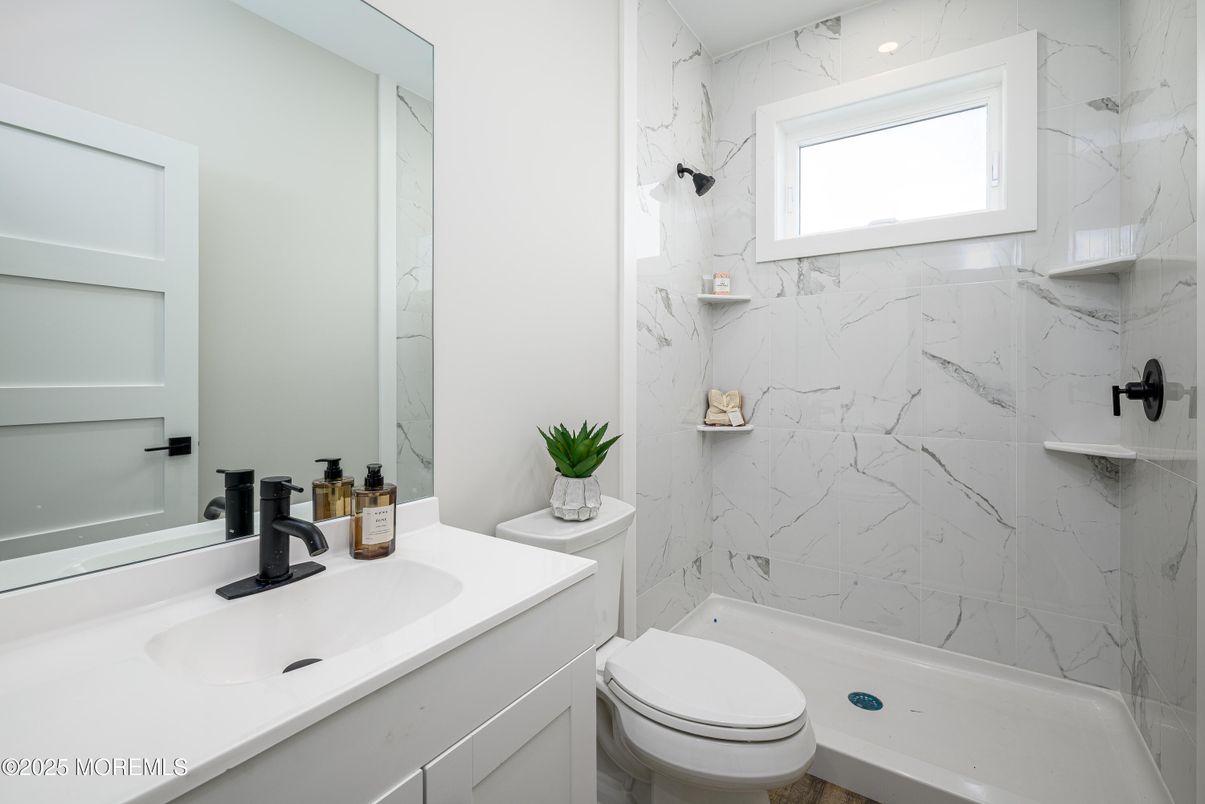 Bathroom, Interior, Marble Walls