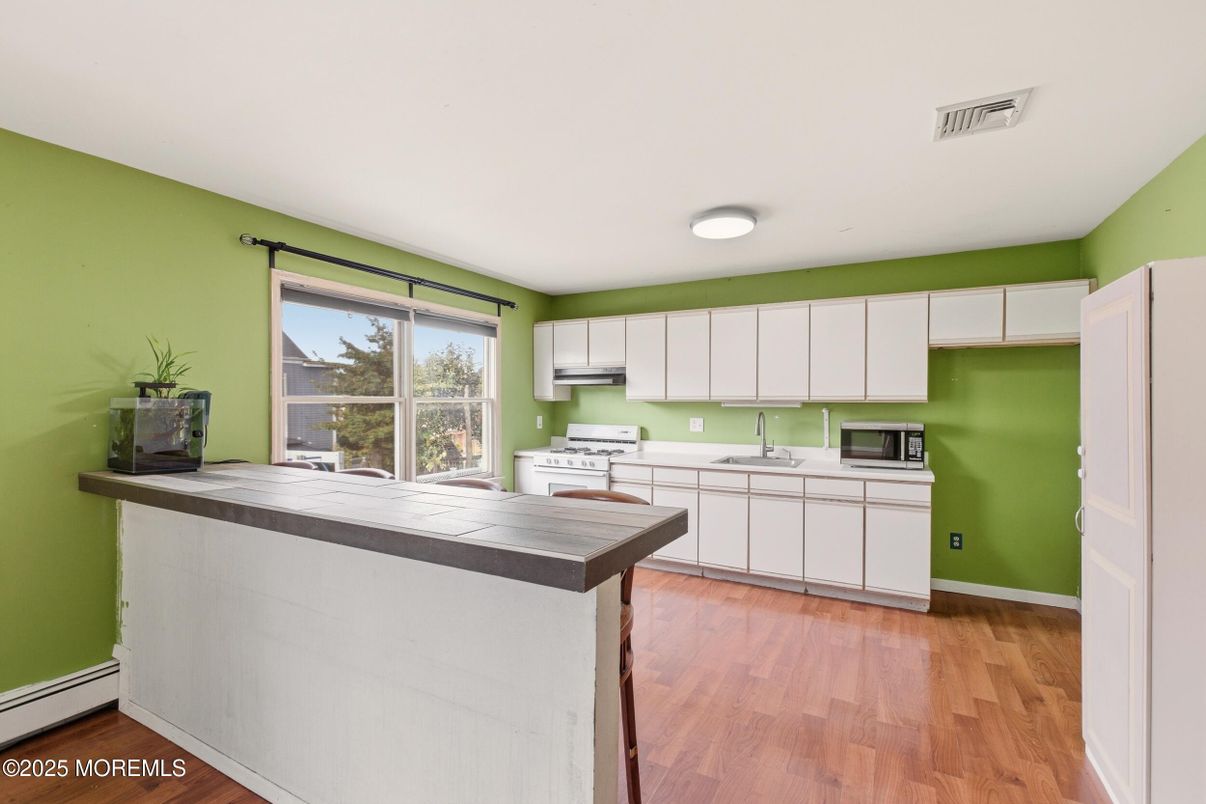 Interior, Kitchen, Wood Texture Flooring