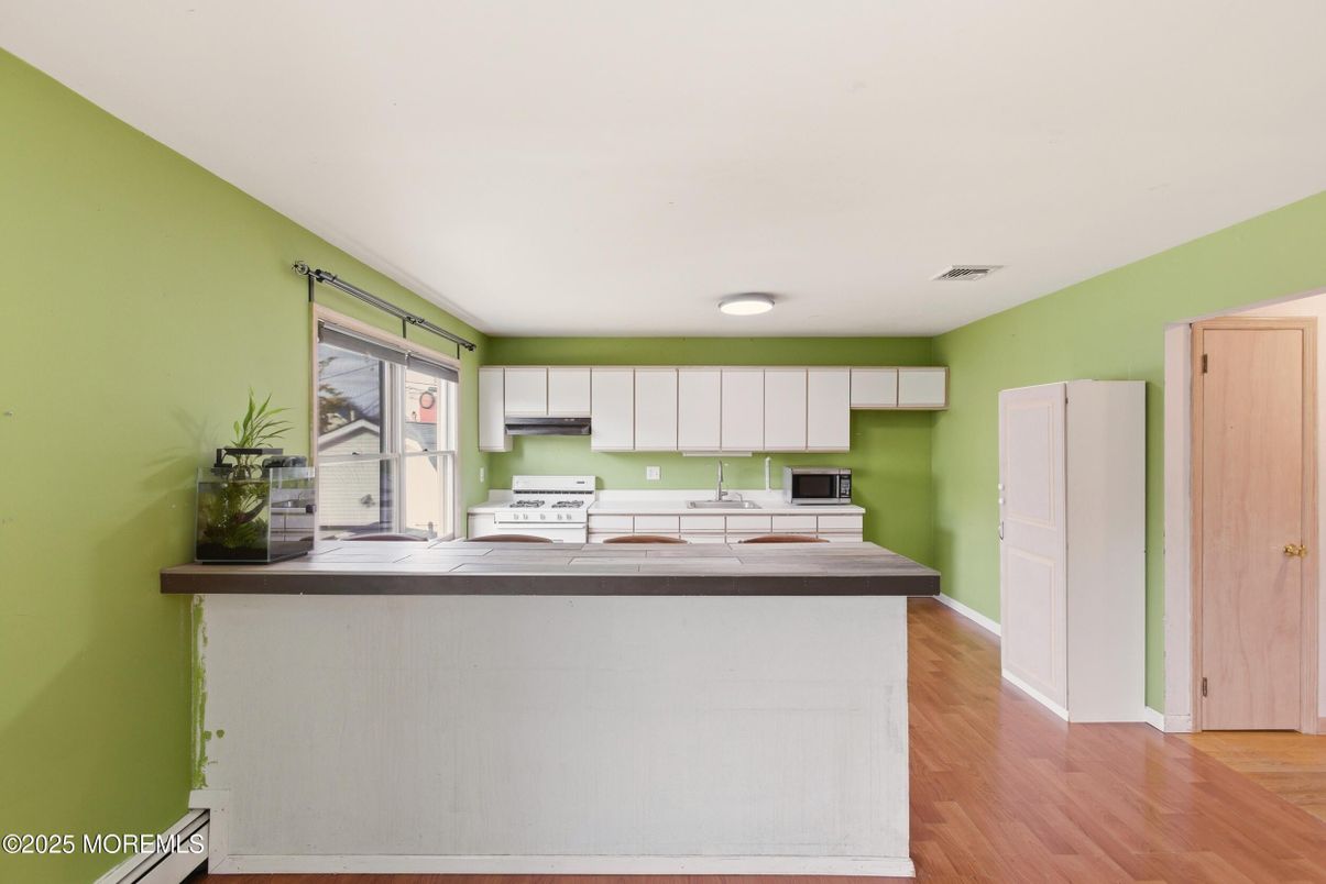 Interior, Kitchen, Wood Texture Flooring