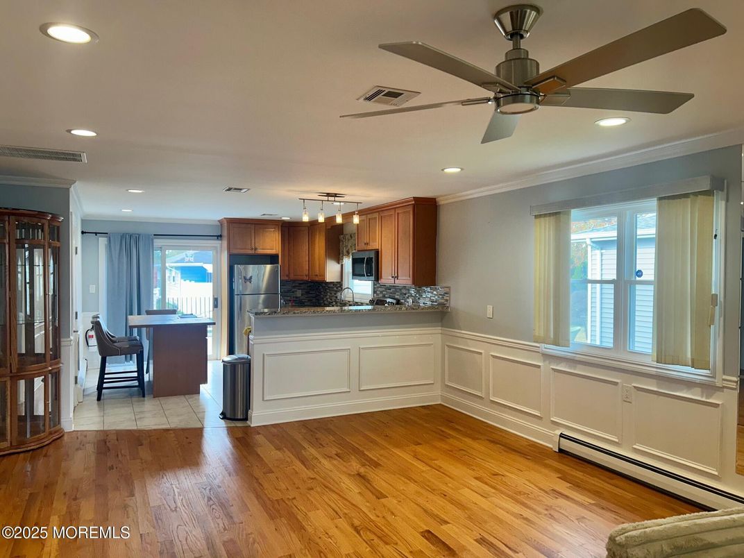 Interior, Kitchen, Recessed Lighting, Wood Texture Flooring