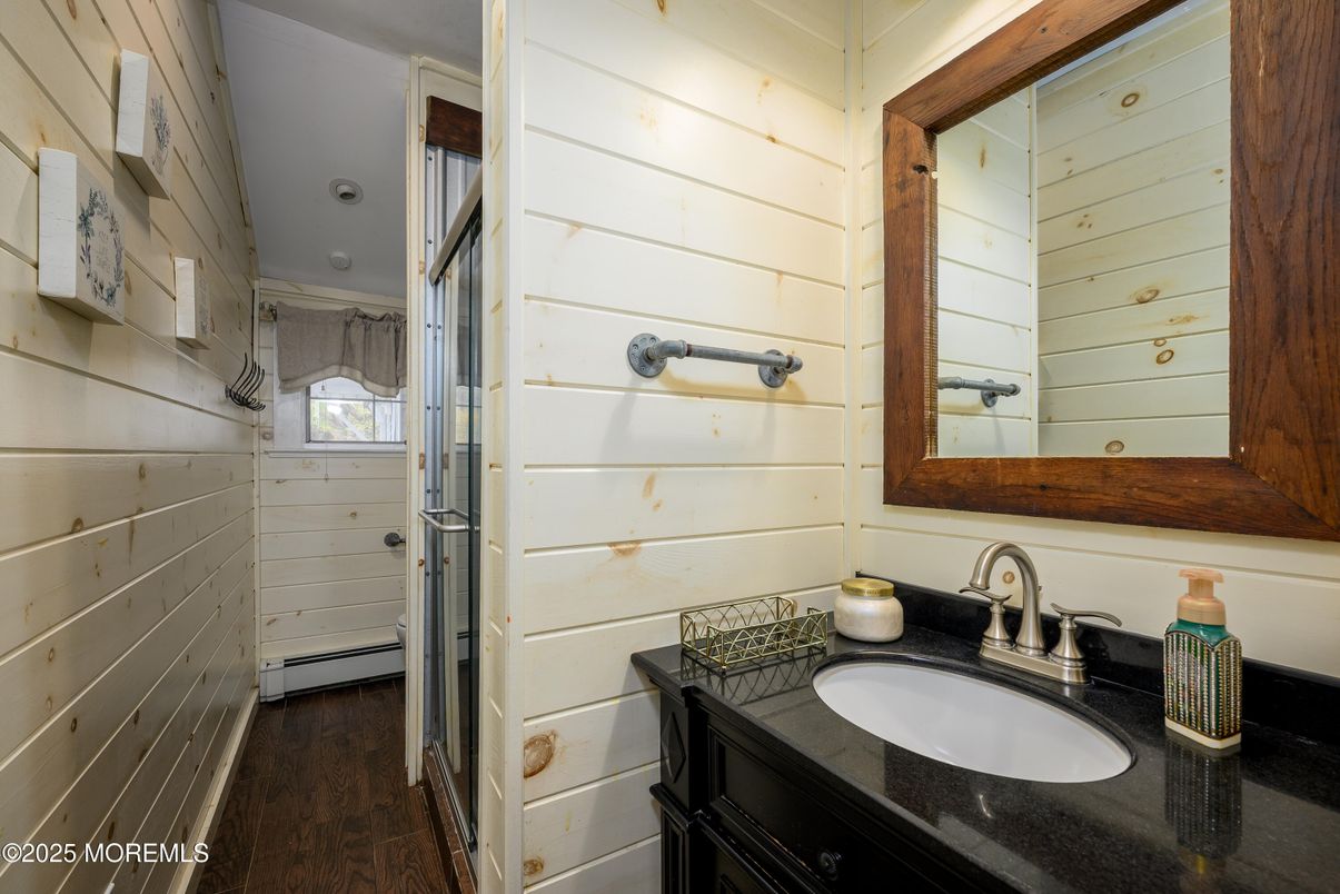 Bathroom, Interior, Wood Texture Flooring