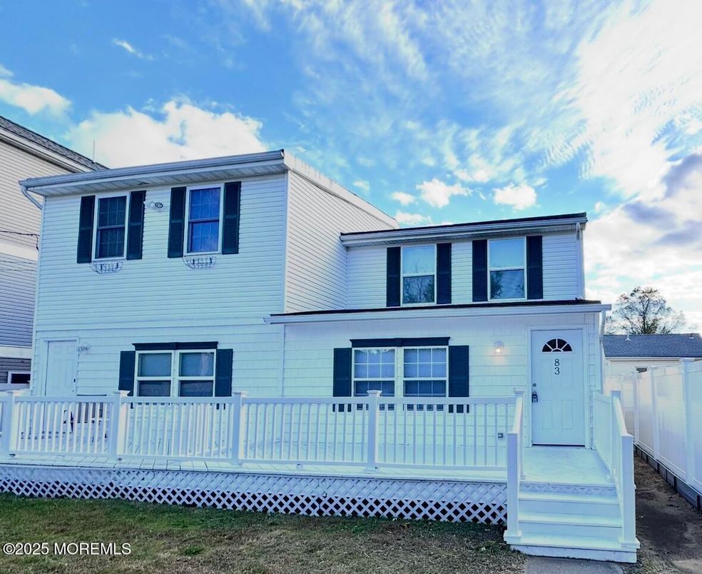 Exterior, Facade, Farmhouse