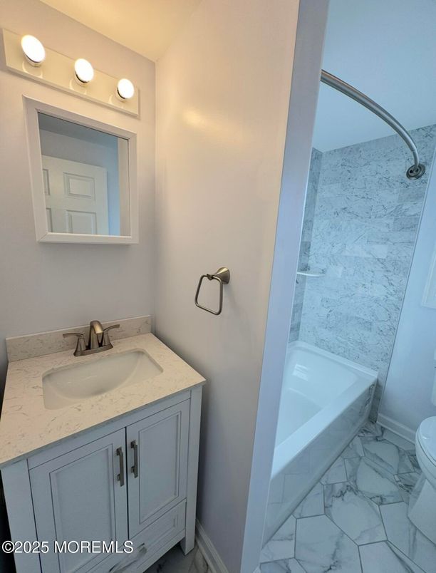Bathroom, Interior, Marble, Marble Walls