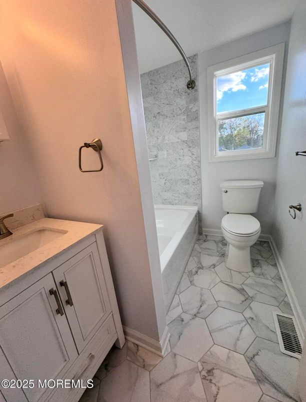 Bathroom, Interior, Marble, Marble Walls