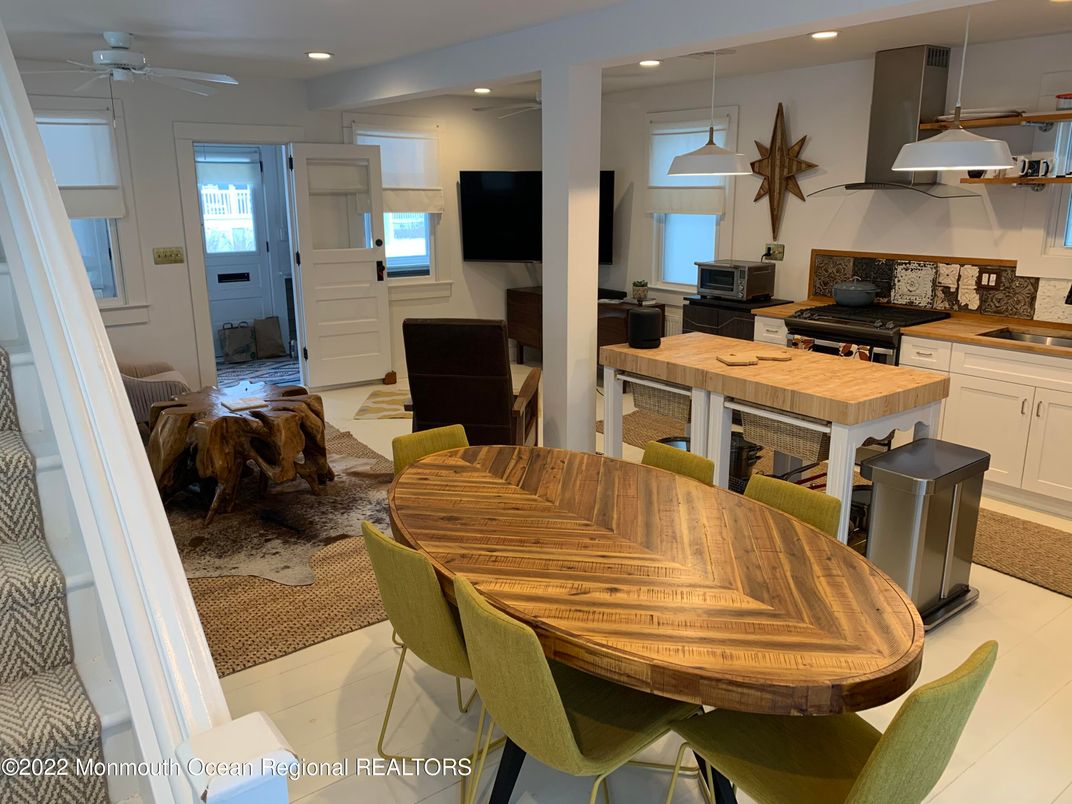 Dining room, Interior, Kitchen, Pendant Lights, Recessed Lighting