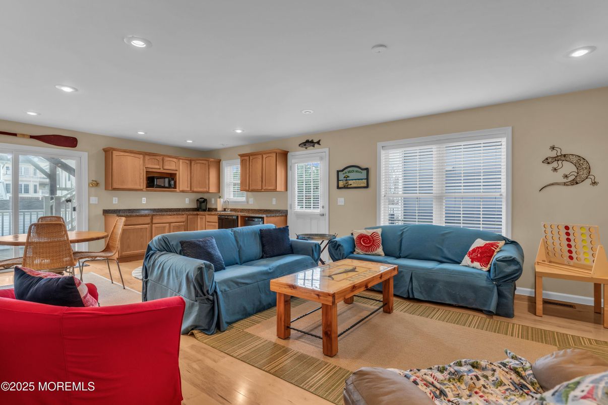 Dining room, Interior, Kitchen, Living room, Recessed Lighting, Wood Texture Flooring