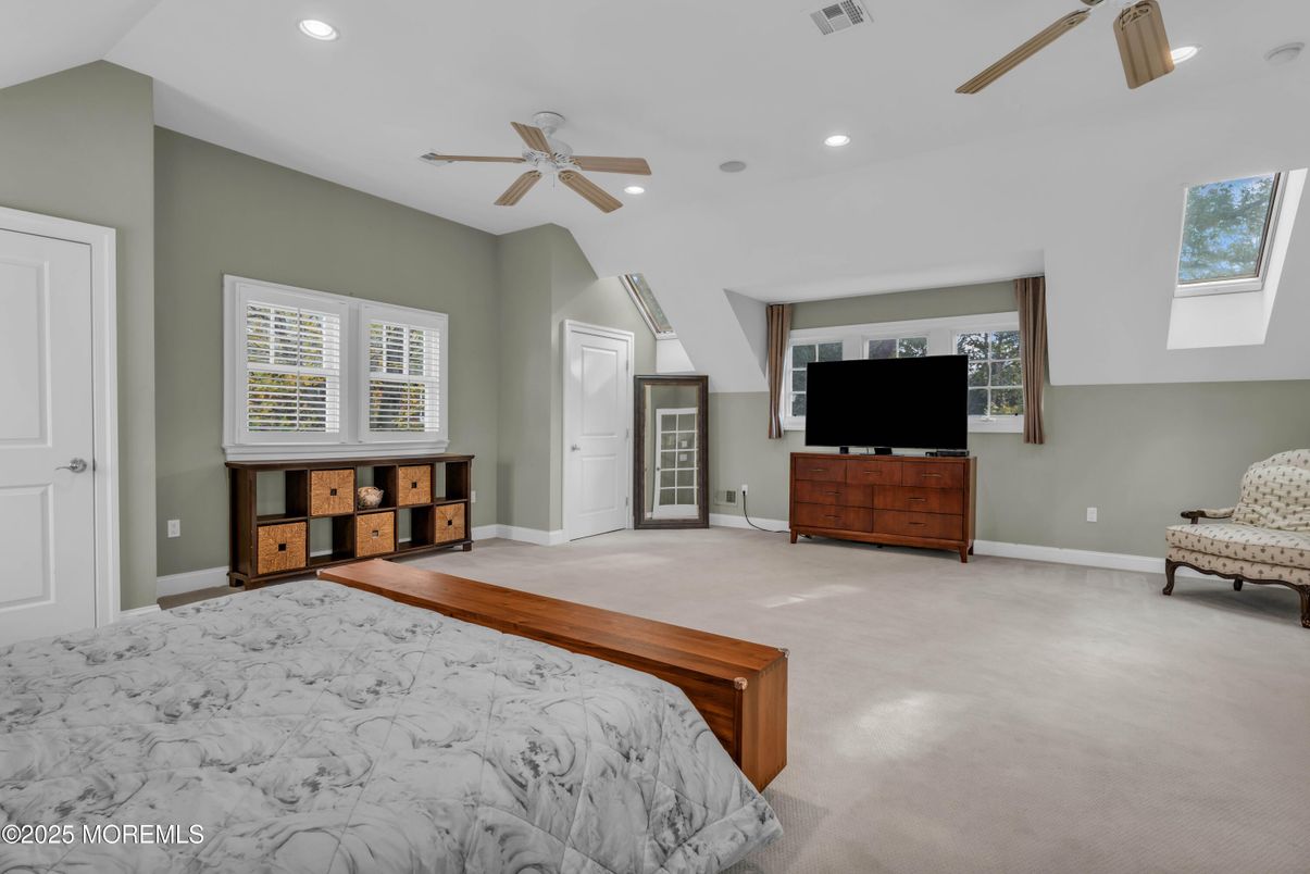 Bedroom, Interior, Marble, Recessed Lighting