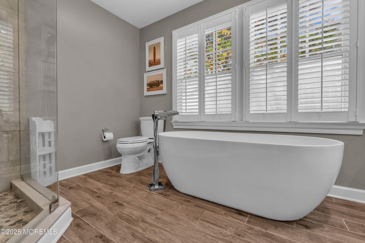 Bathroom, Free Standing Baths, Interior, Wood Texture Flooring