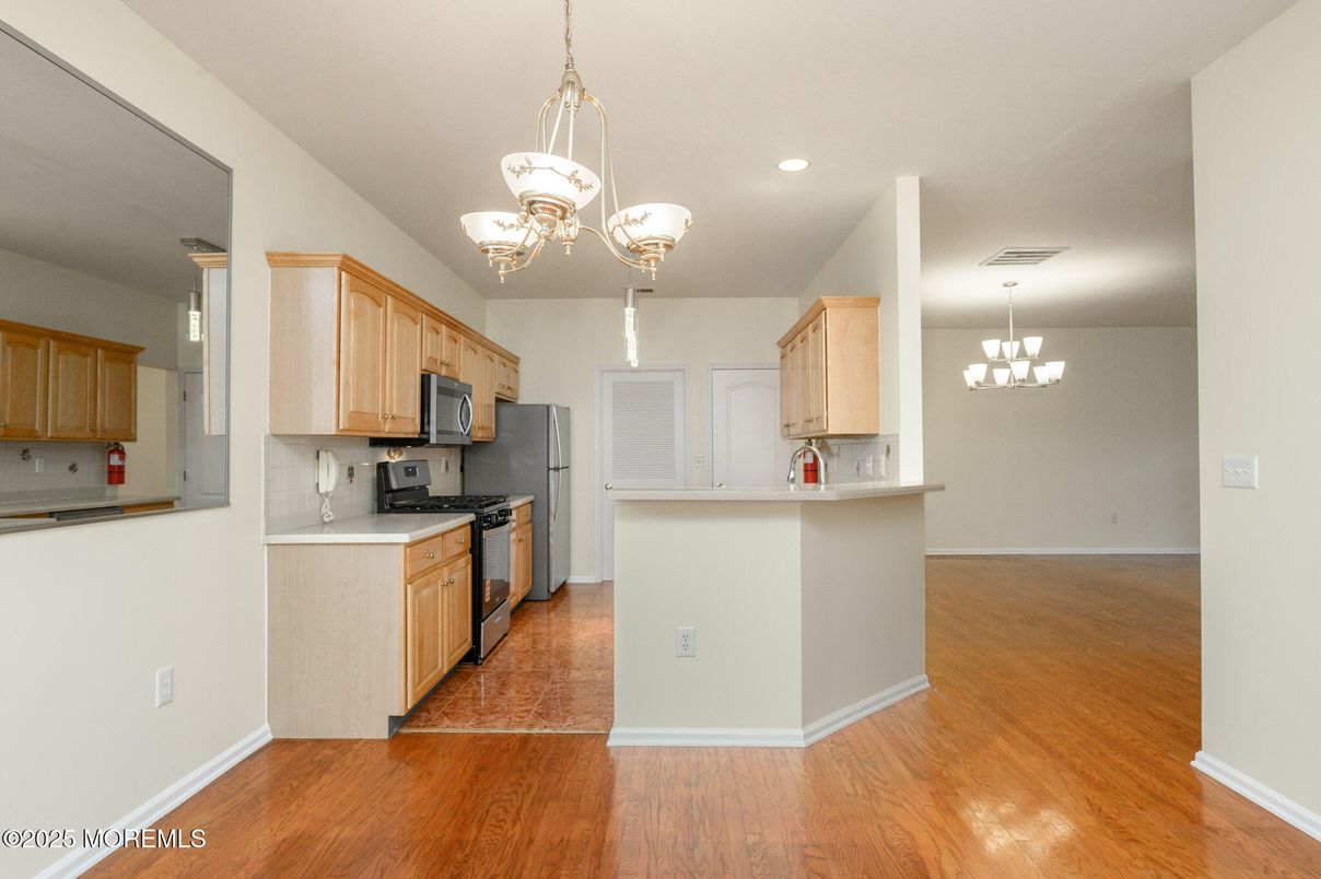 Chandelier, Interior, Kitchen, Pendant Lights, Recessed Lighting, Wood Texture Flooring
