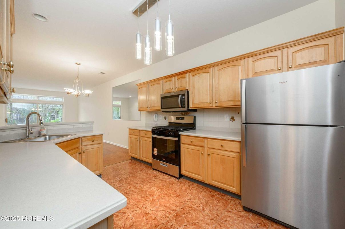 Chandelier, Interior, Kitchen, Pendant Lights, Recessed Lighting, Stainless Steel Appliances