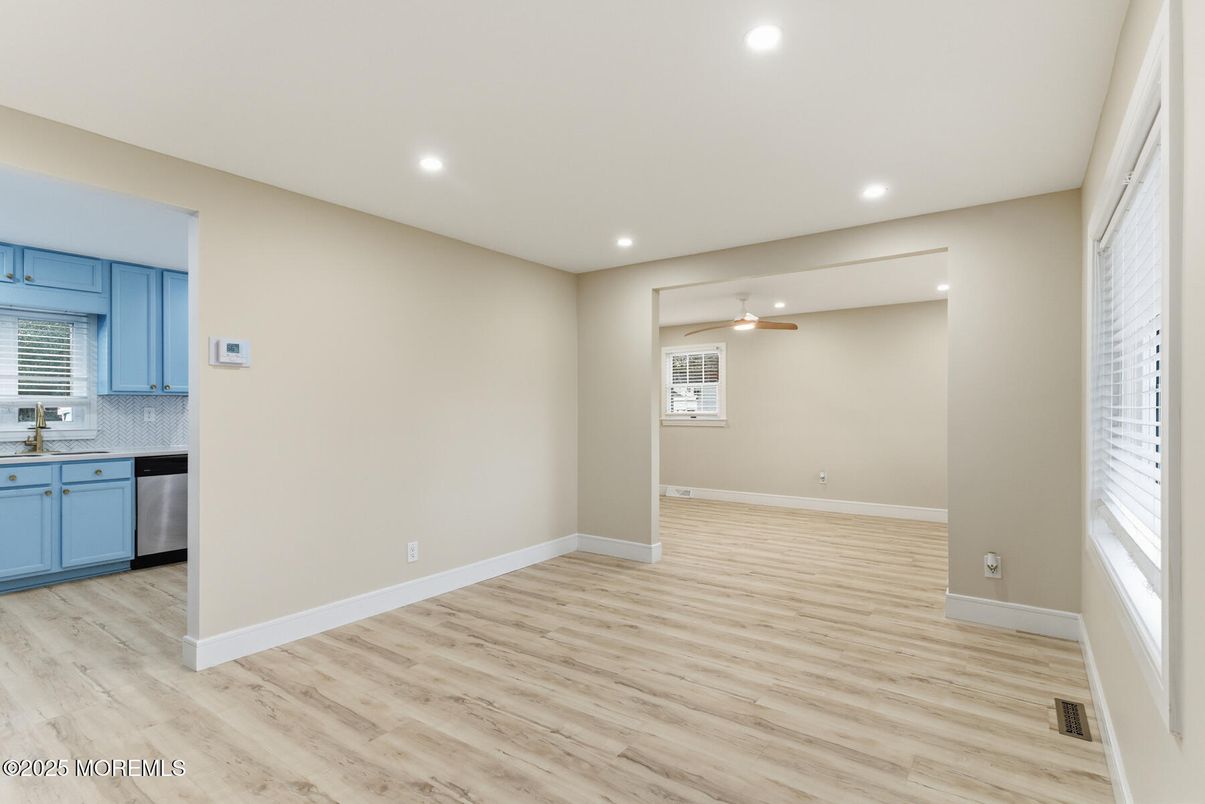Empty room, Interior, Kitchen, Recessed Lighting, Wood Texture Flooring