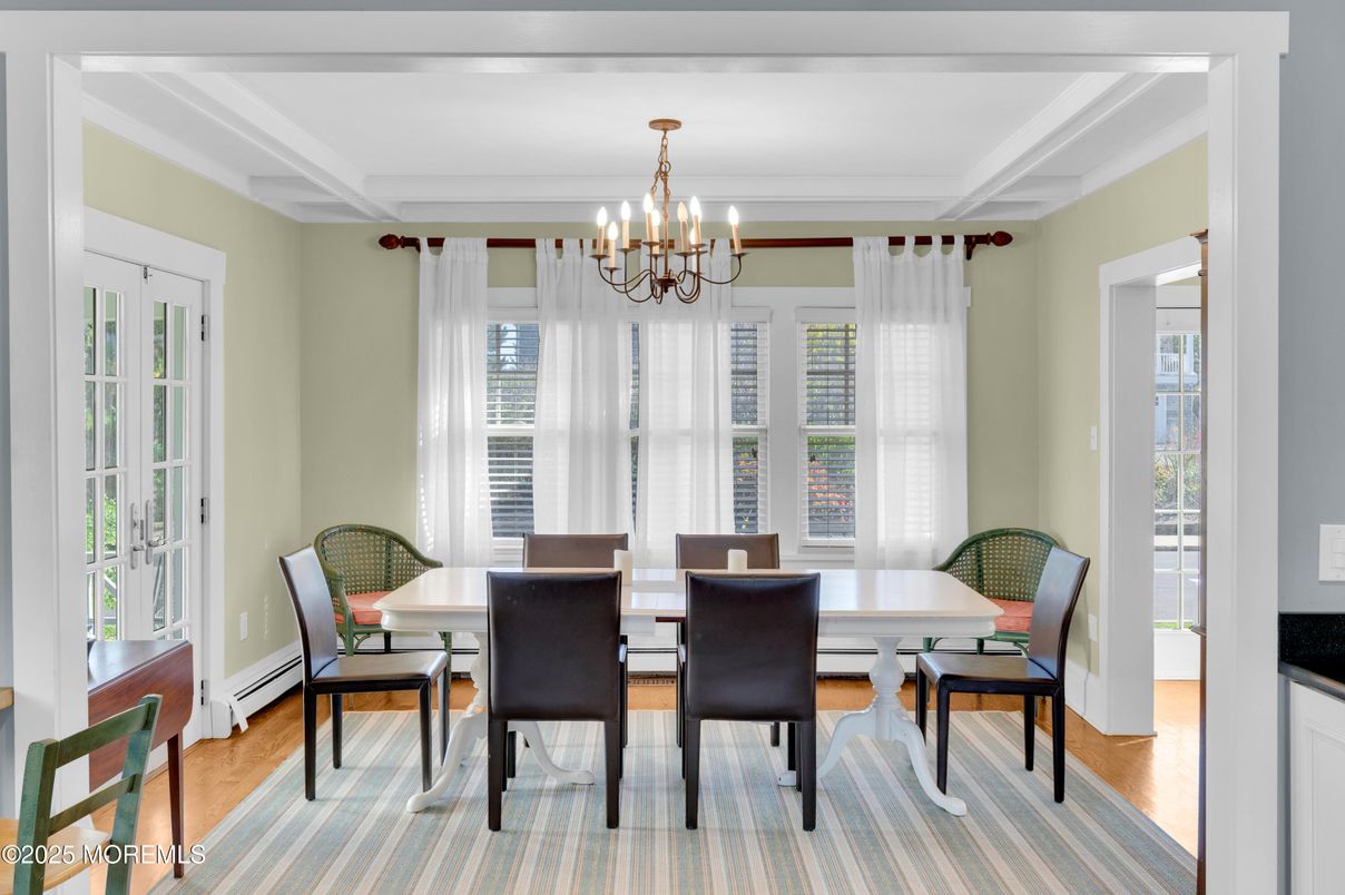 Chandelier, Dining room, Interior, Wood Texture Flooring