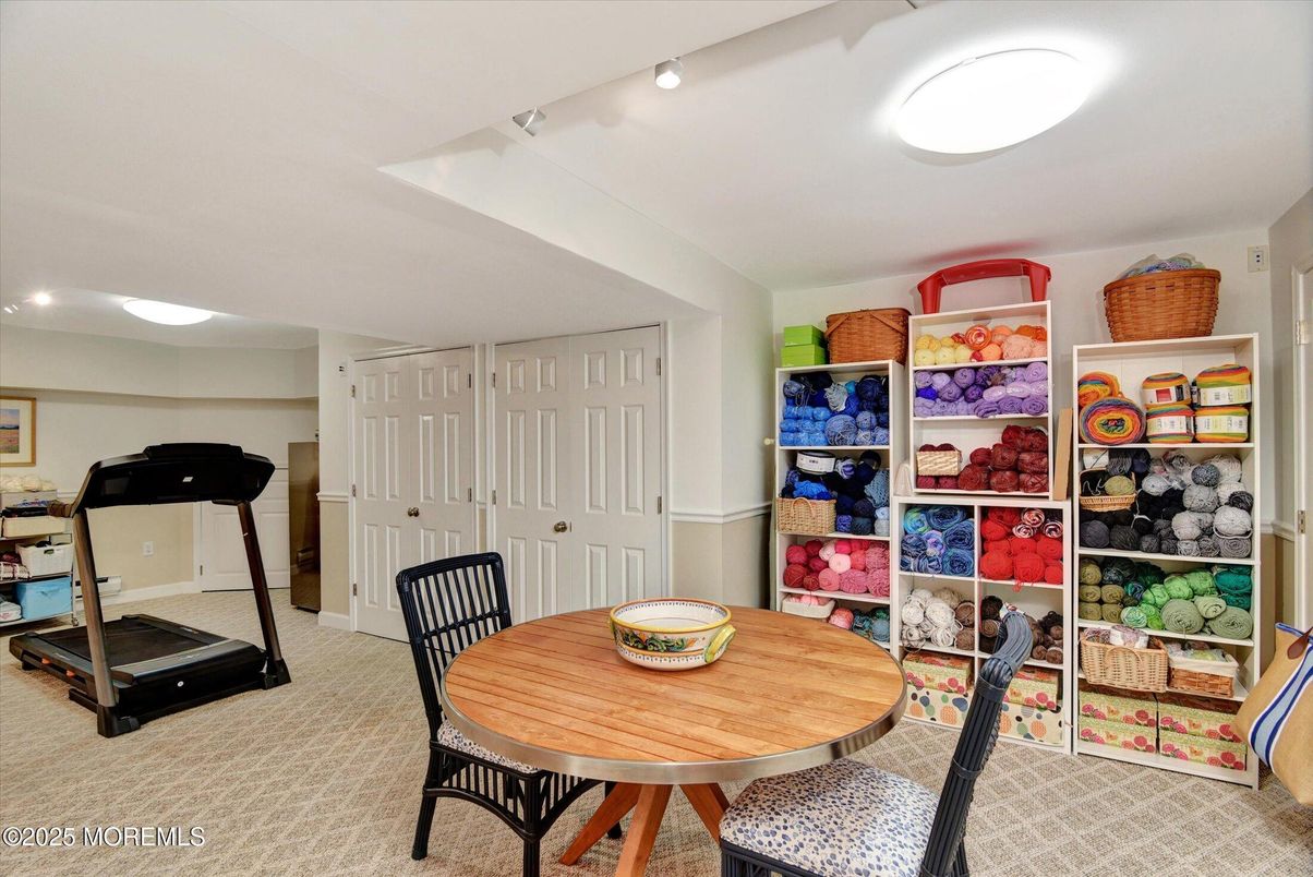 Dining room, Fitness Equipment, Interior, Recessed Lighting