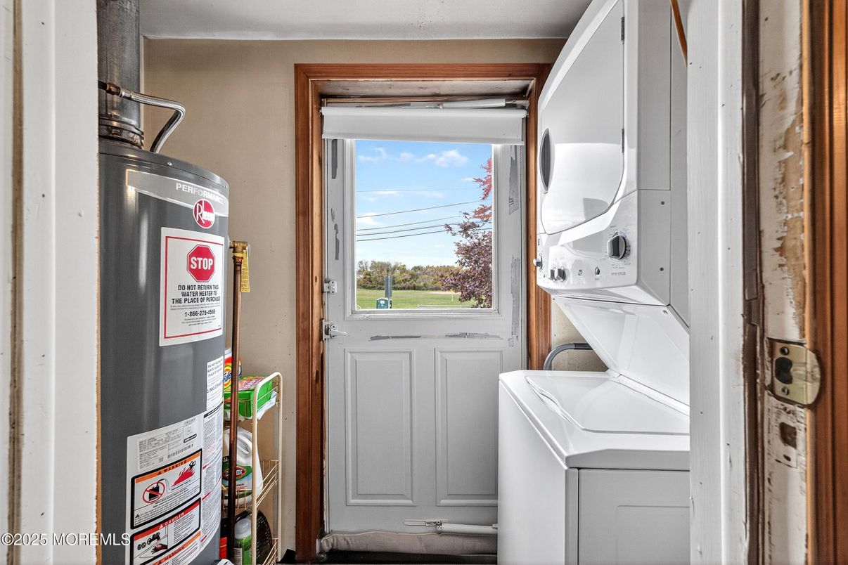 Interior, Utility Closets, Washer