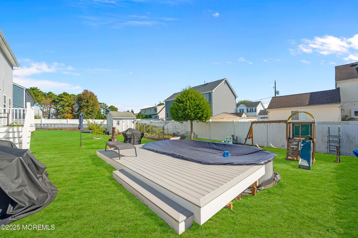 Backyard, Exterior, Playground