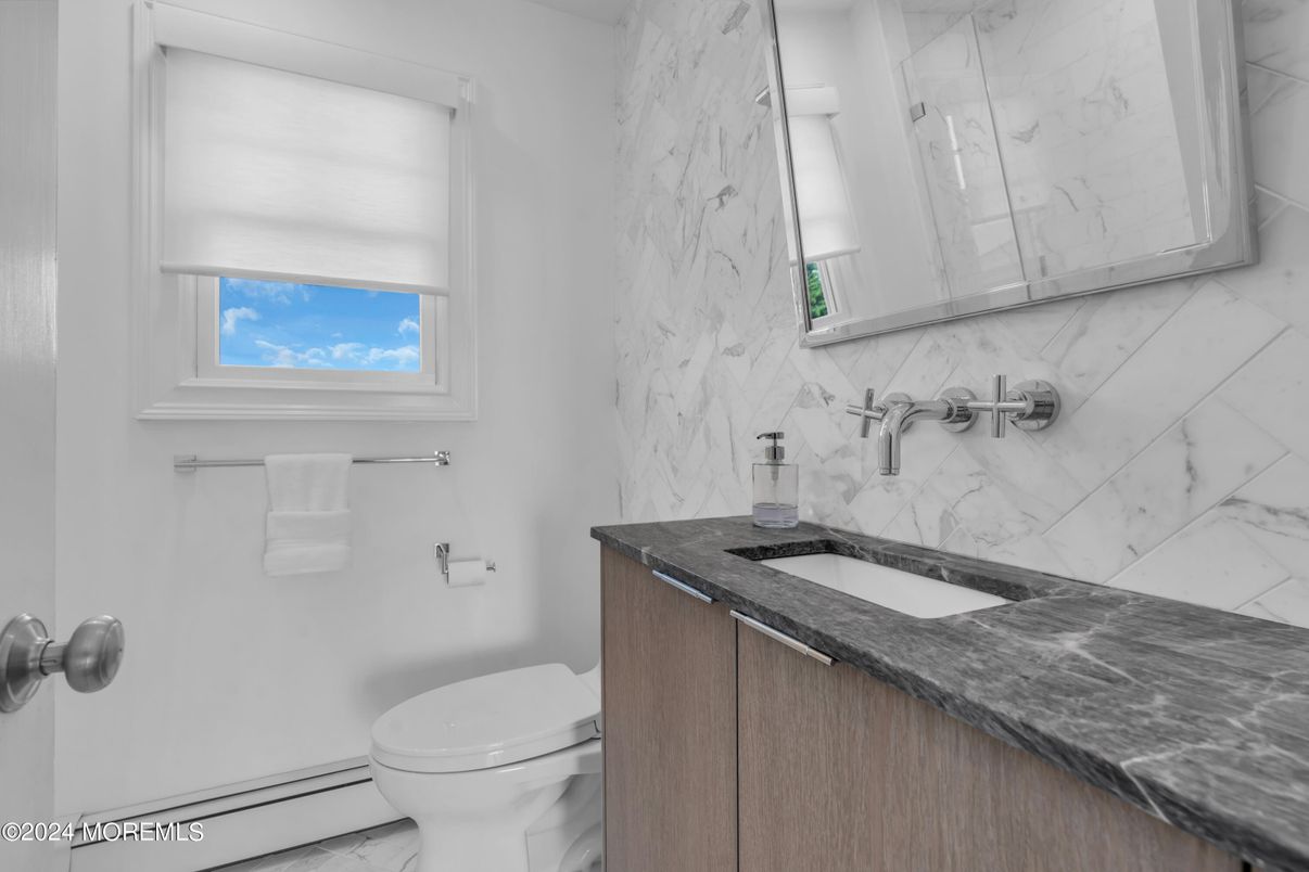 Bathroom, Interior, Marble, Marble Walls