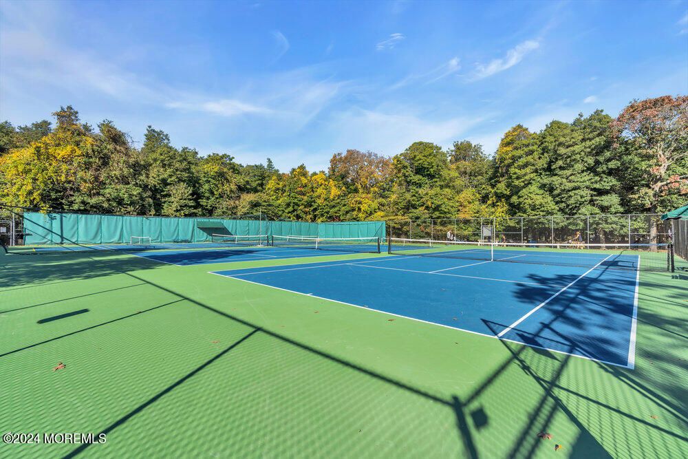 Exterior, Tennis Courts