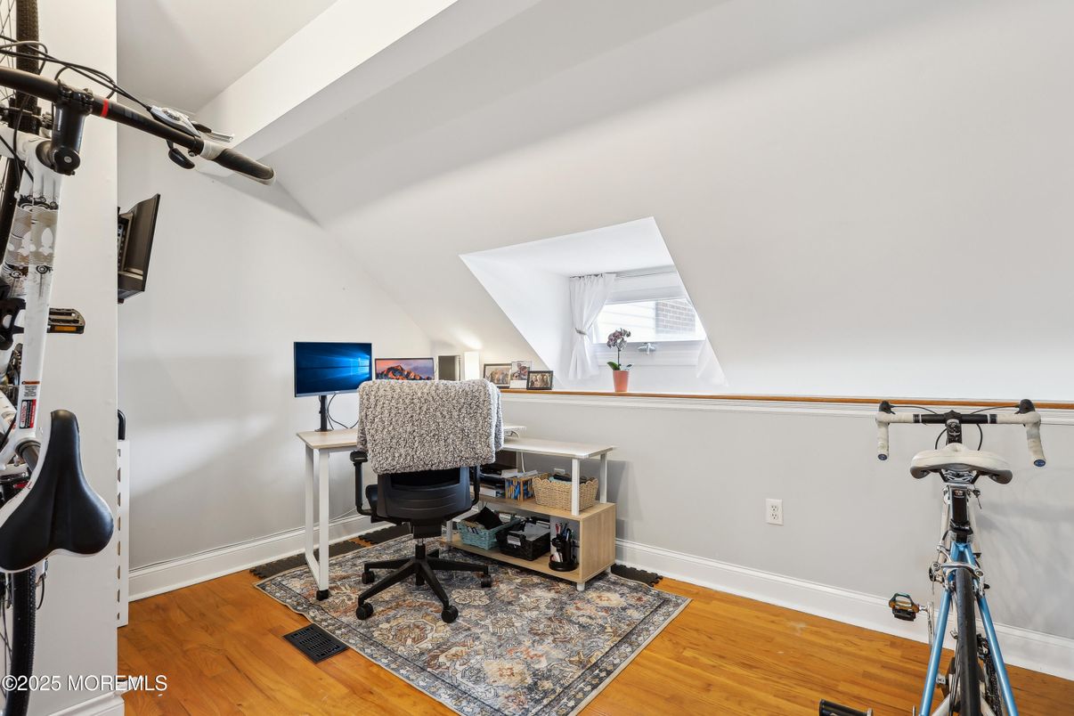 Fitness Equipment, Home Office, Interior, Wood Texture Flooring