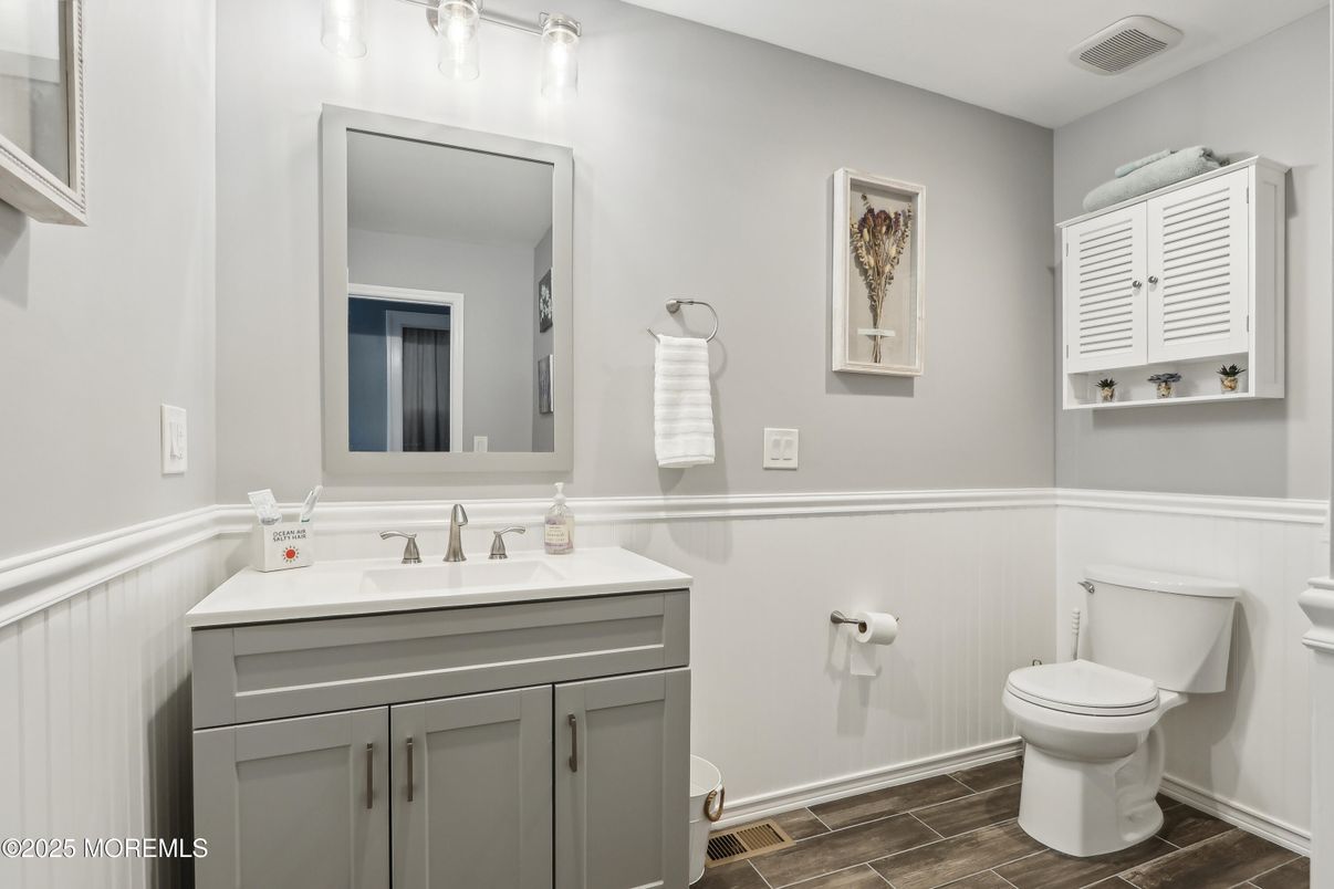 Bathroom, Interior, Wood Texture Flooring
