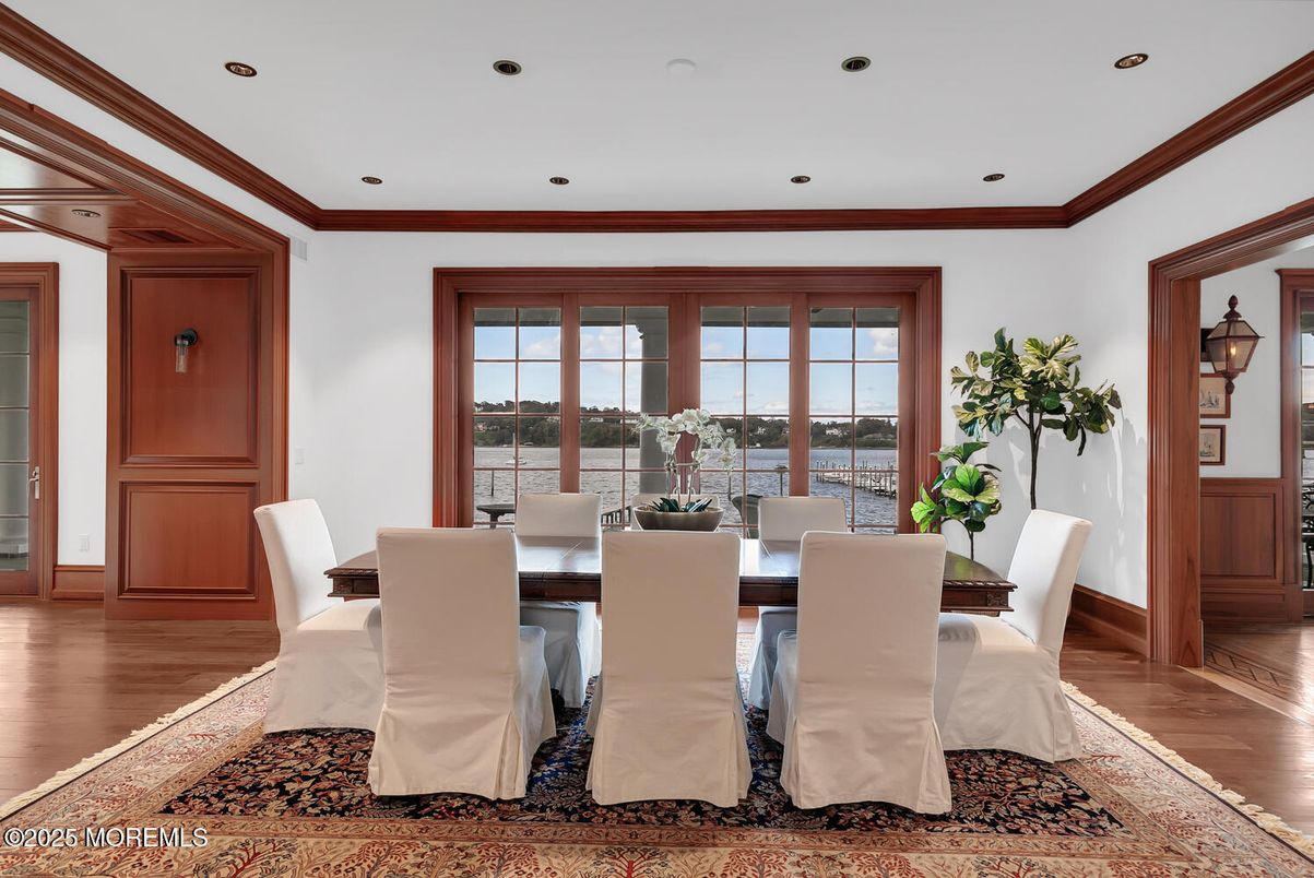 Dining room, Interior, Recessed Lighting, Water, Wood Texture Flooring