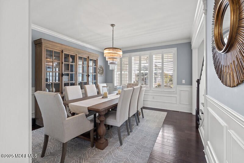 Chandelier, Dining room, Interior, Wood Texture Flooring