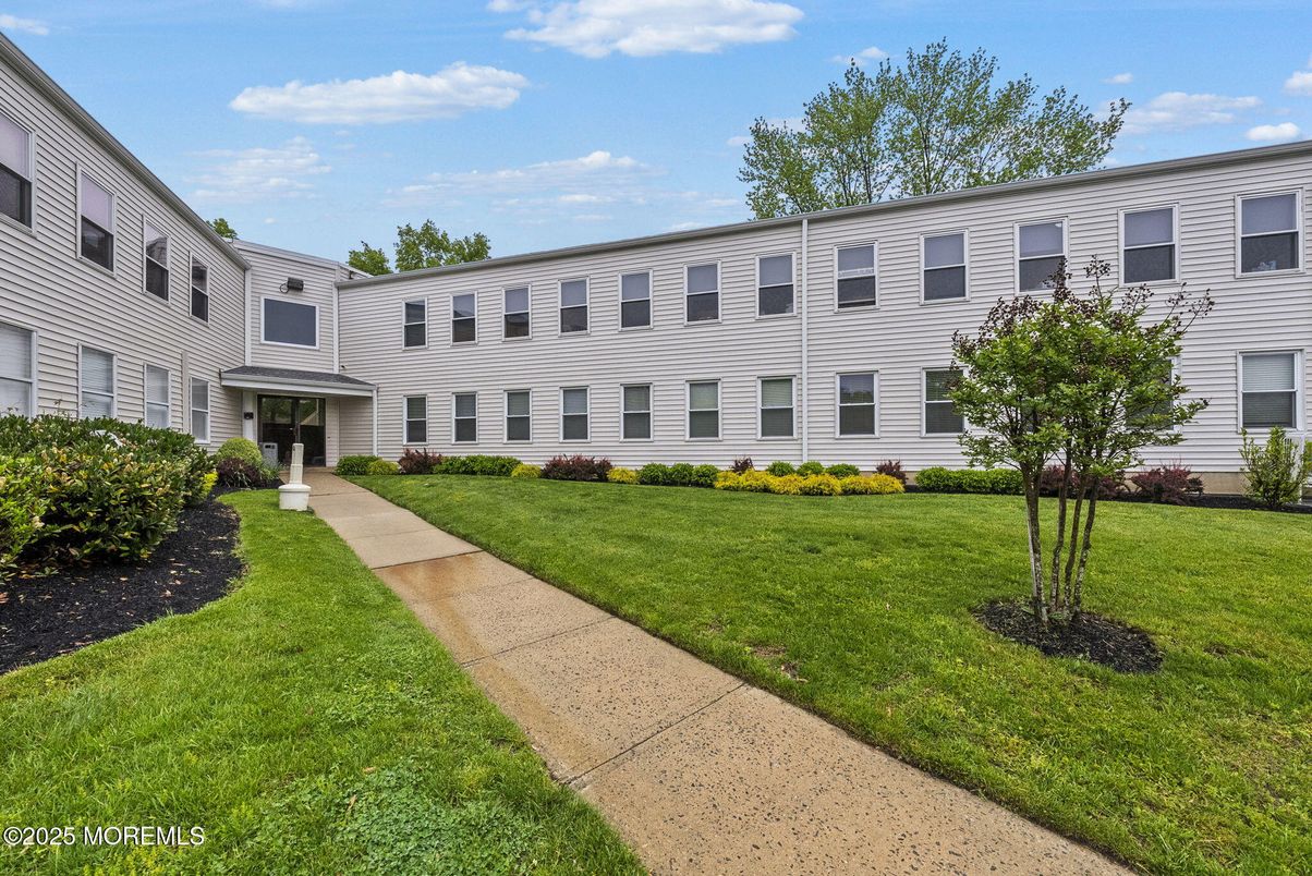 Backyard, Exterior, Facade, Georgian