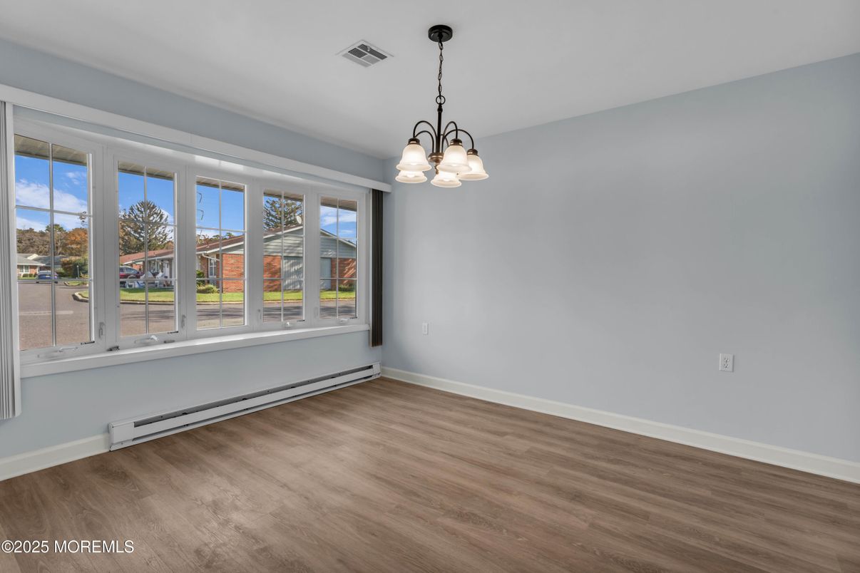 Chandelier, Empty room, Interior, Wood Texture Flooring