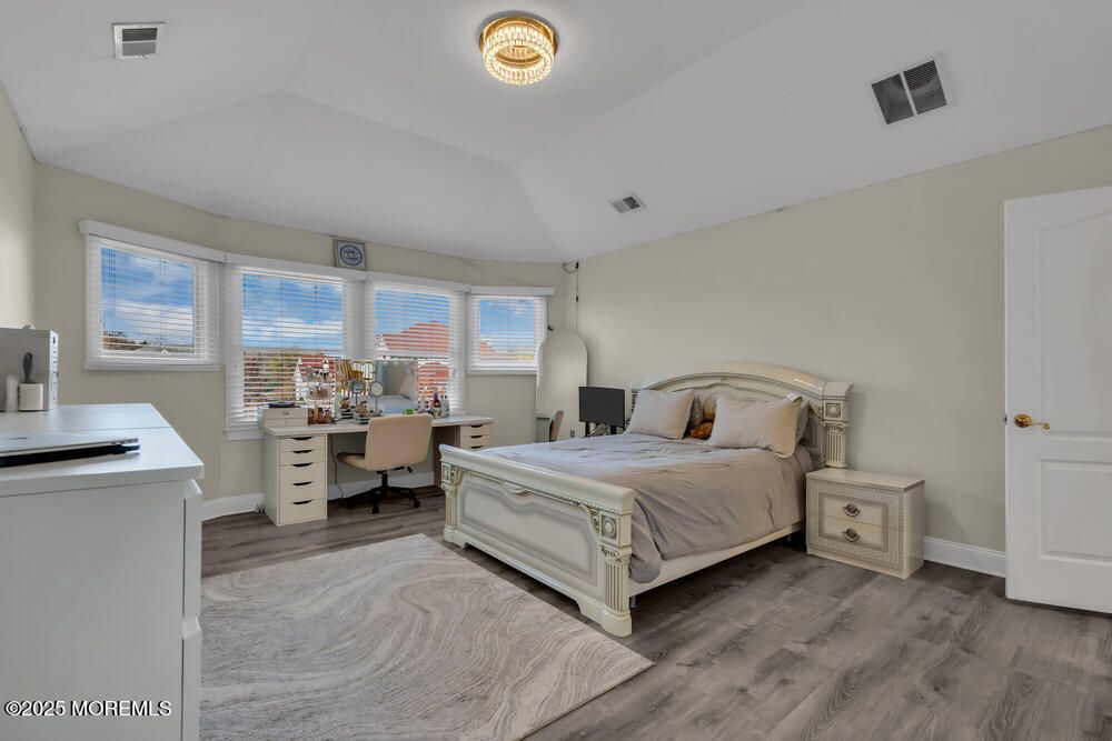 Bedroom, Home Office, Interior, Wood Texture Flooring