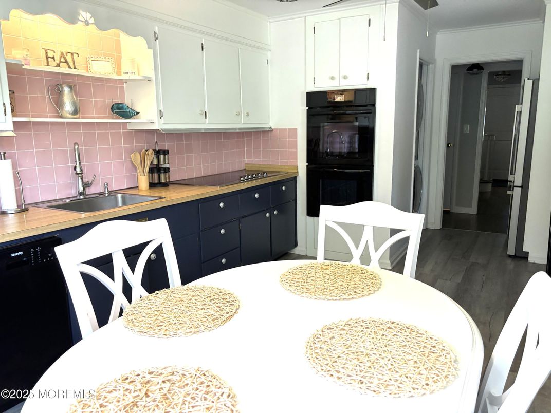 Dining room, Interior, Kitchen, Wood Texture Flooring
