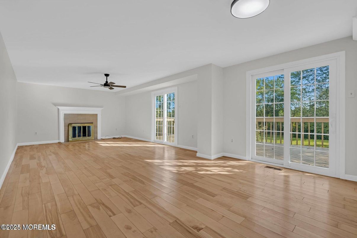 Empty room, Fireplace, Interior, Wood Texture Flooring