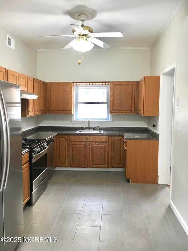 Interior, Kitchen, Stainless Steel Appliances
