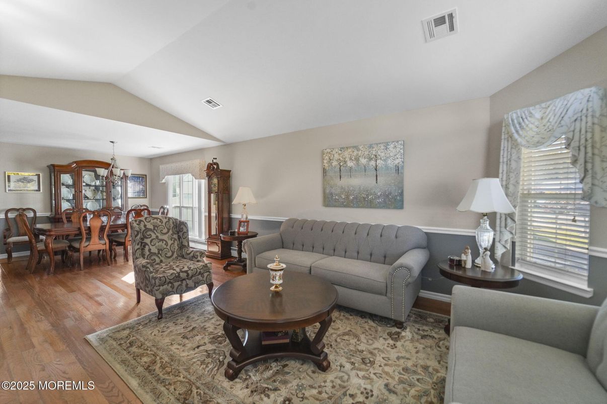 Chandelier, Dining room, Interior, Living room, Wood Texture Flooring