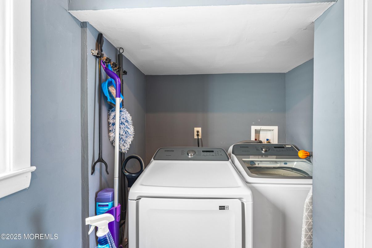 Interior, Utility Closets, Washer