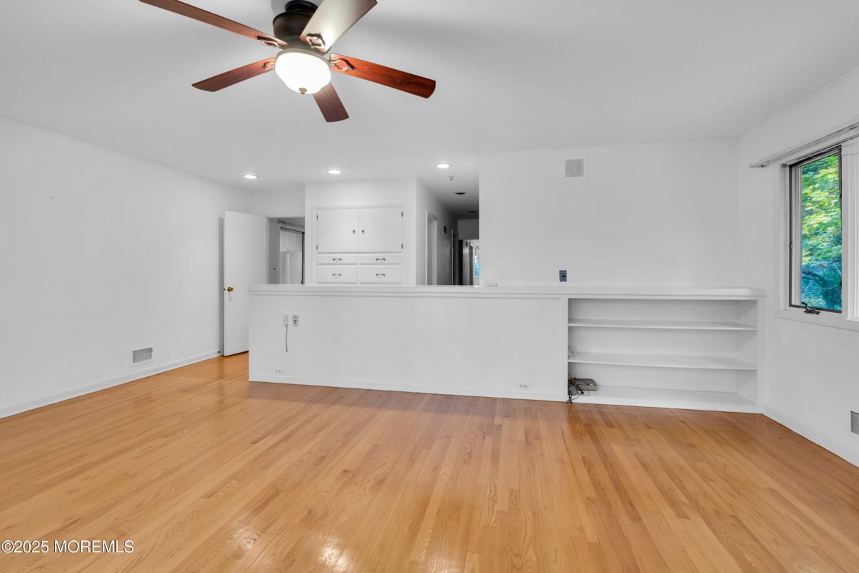 Empty room, Interior, Kitchen, Recessed Lighting, Wood Texture Flooring