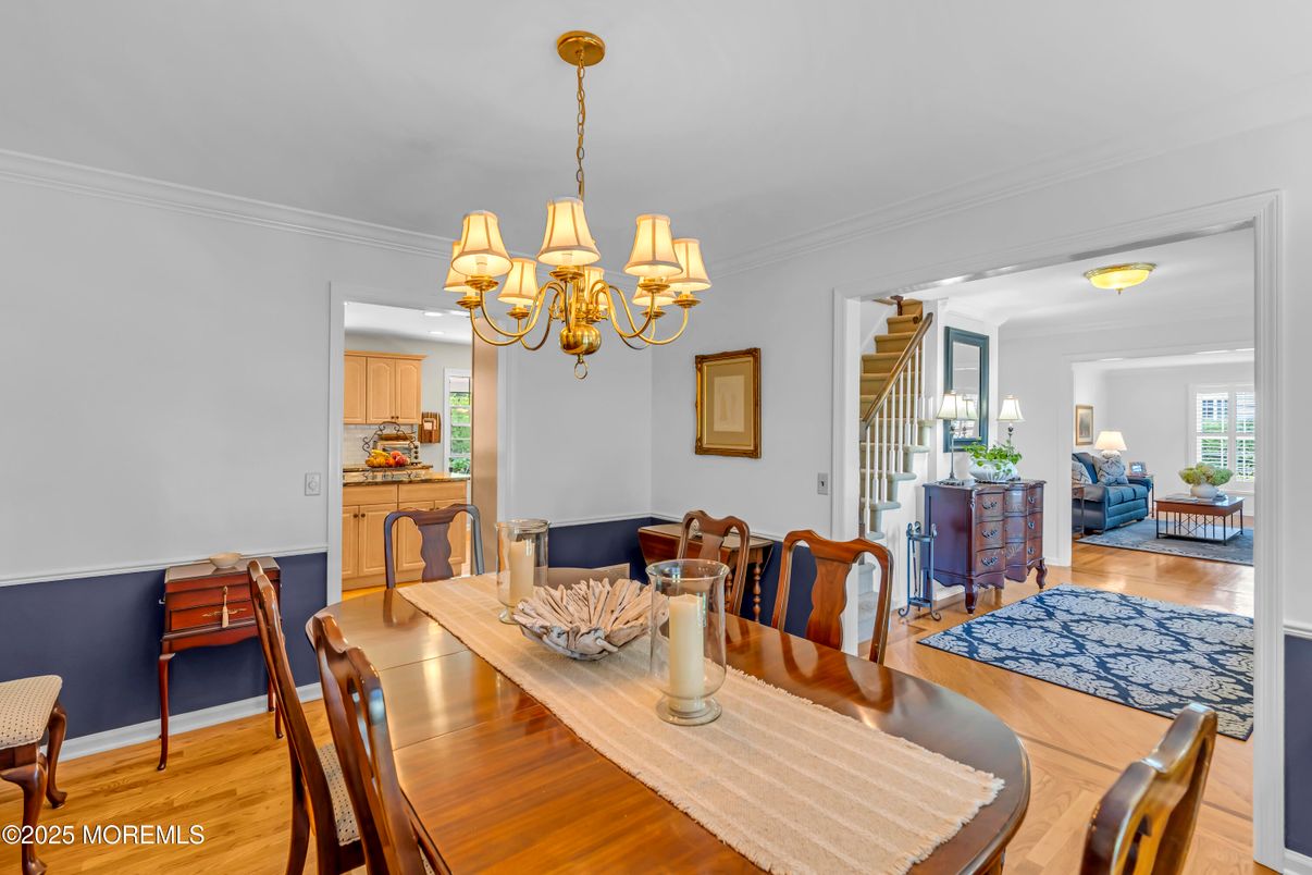 Chandelier, Dining room, Interior, Living room, Wood Texture Flooring