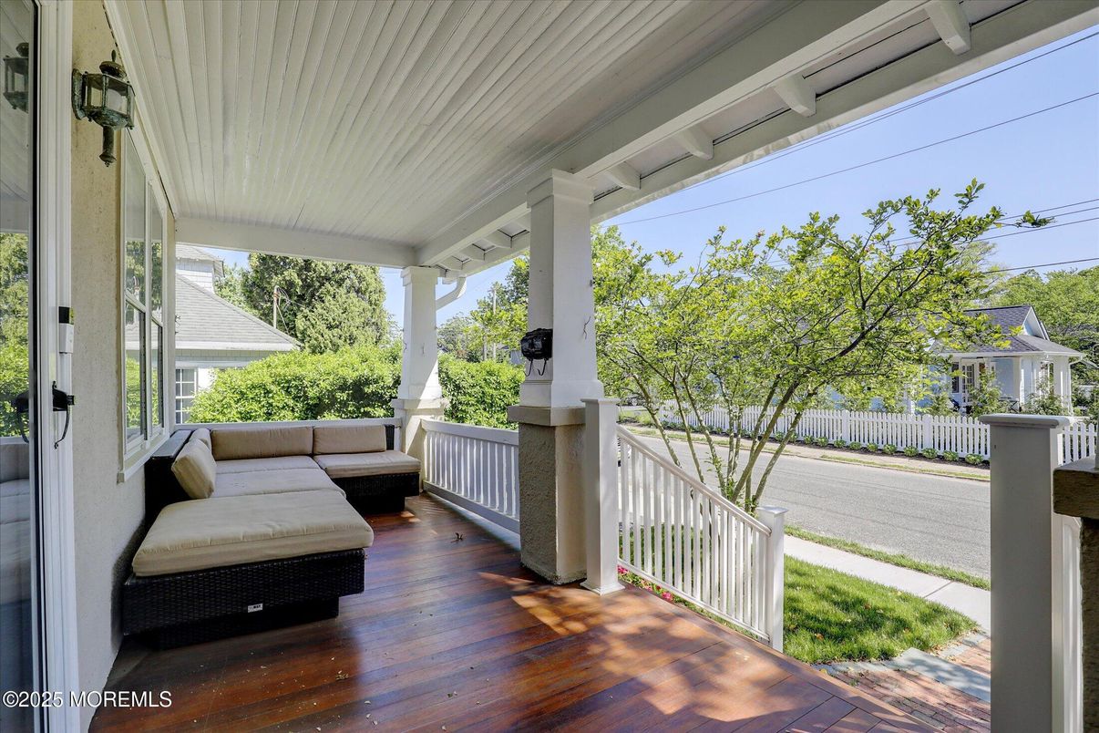 Exterior, Wood Texture Flooring