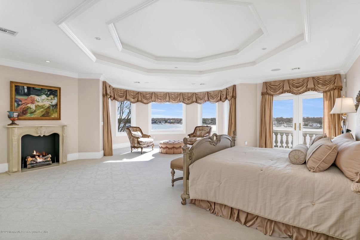 Bedroom, Fireplace, Interior, Recessed Lighting