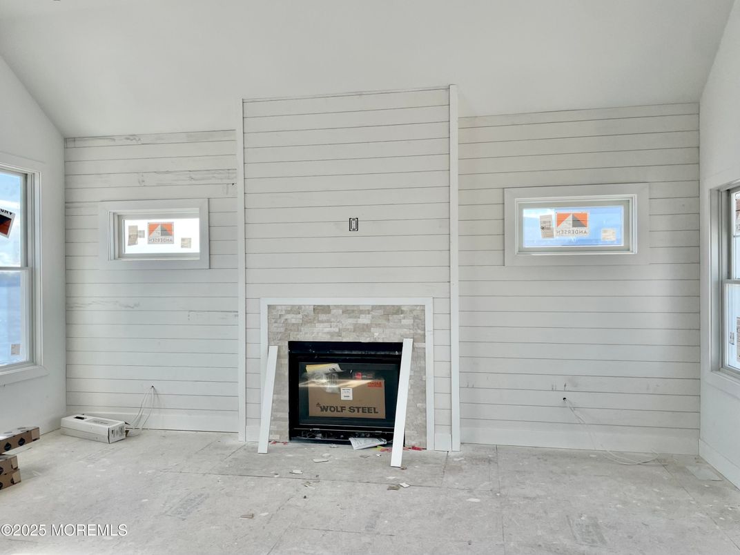 Empty room, Fireplace, Interior