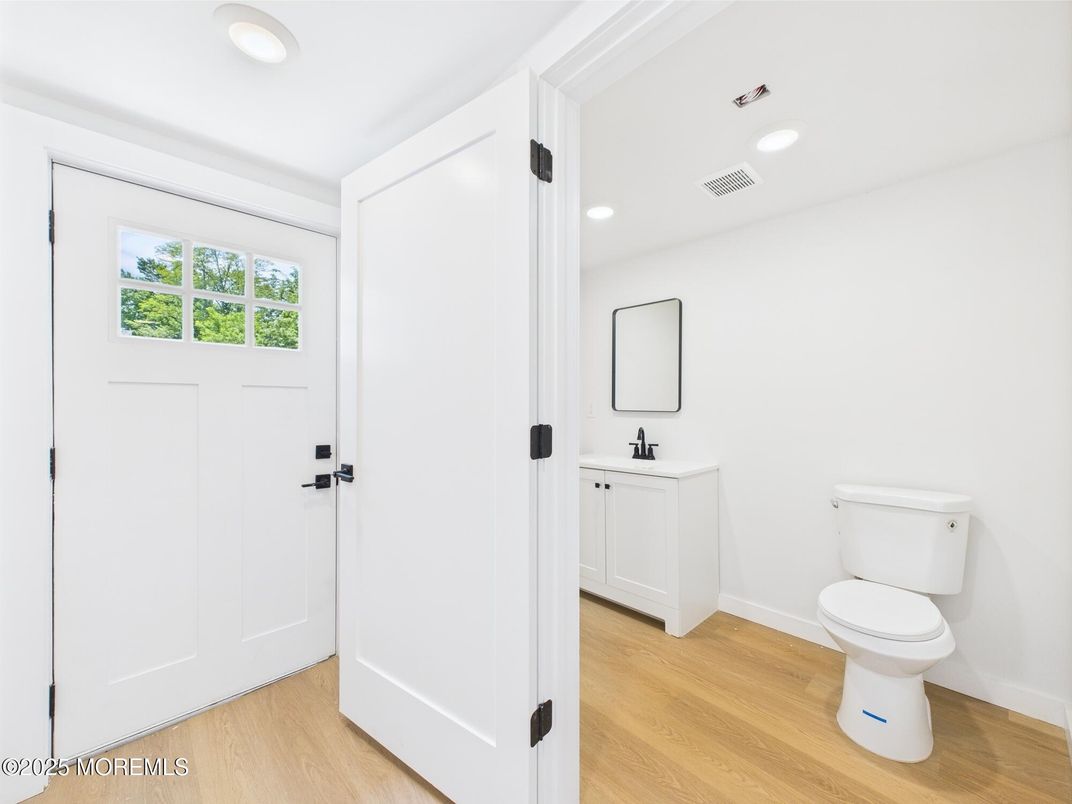 Bathroom, Interior, Recessed Lighting, Wood Texture Flooring