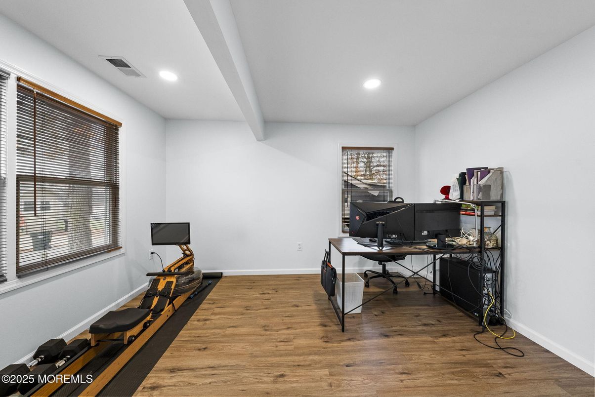 Home Office, Interior, Recessed Lighting, Wood Texture Flooring