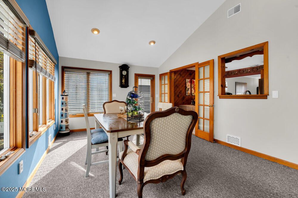 Dining room, Interior, Recessed Lighting