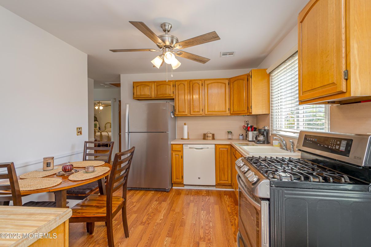 Dining room, Interior, Kitchen, Wood Texture Flooring