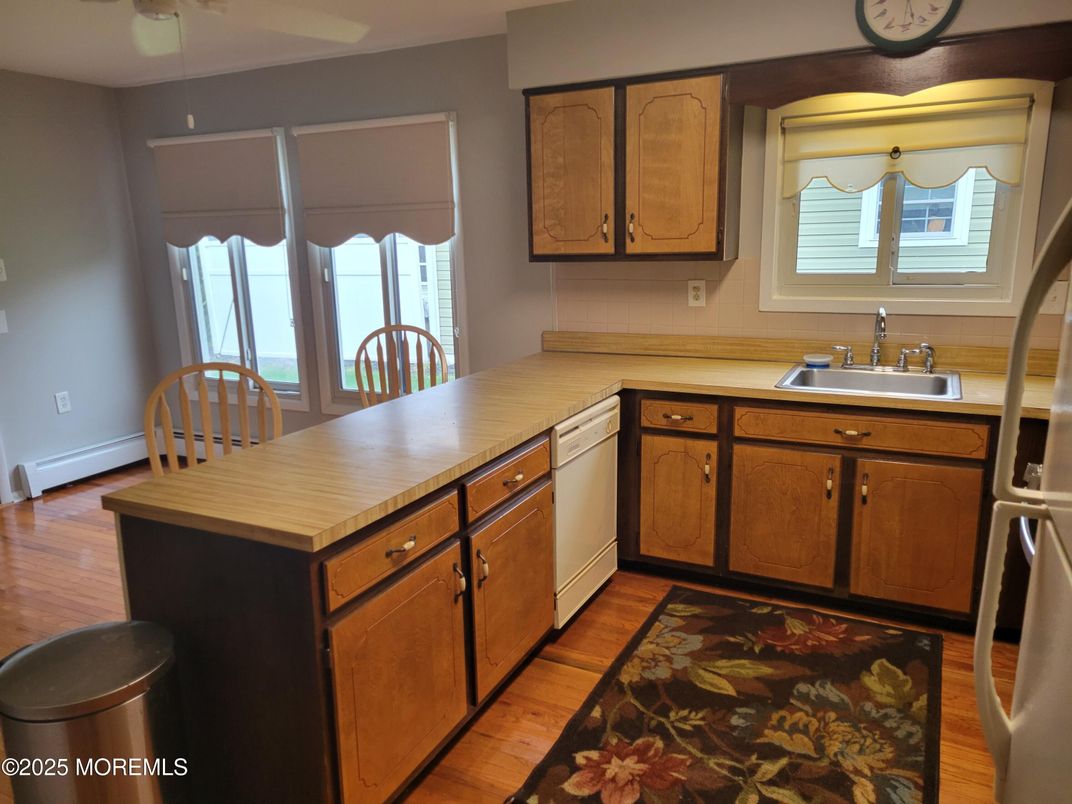 Interior, Kitchen, Wood Texture Flooring