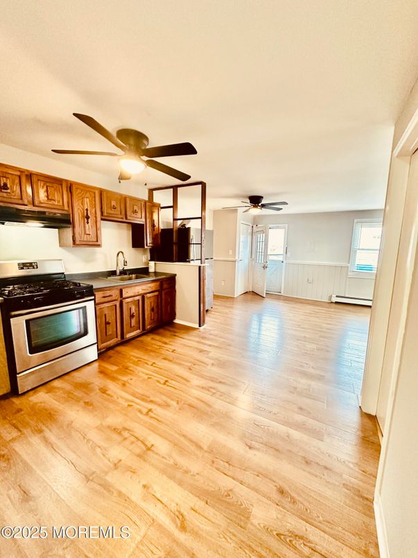 Interior, Kitchen, Wood Texture Flooring