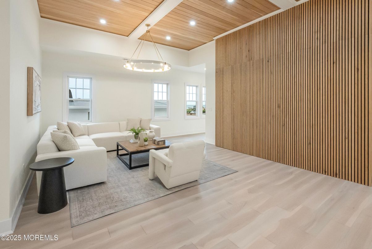 Interior, Living room, Pendant Lights, Recessed Lighting, Wooden Ceilings, Wood Texture Flooring