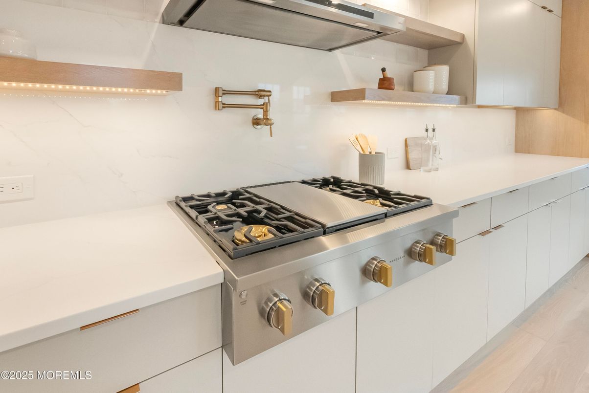 Interior, Kitchen, Marble Walls