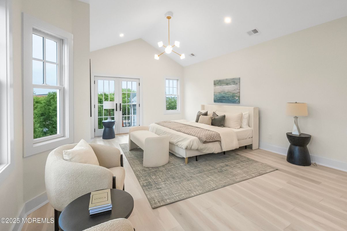Bedroom, Interior, Pendant Lights, Recessed Lighting, Wood Texture Flooring