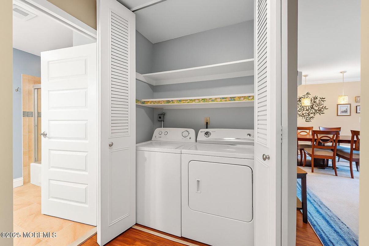 Dining room, Interior, Pendant Lights, Utility Closets, Washer, Wood Texture Flooring