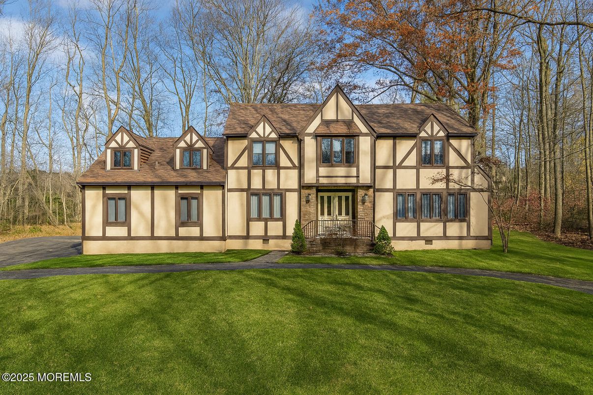 Backyard, Exterior, Facade, Tudor Revival